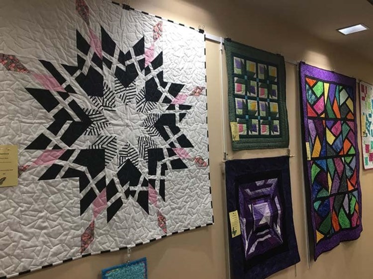Evening Star Quilters in Mineola, New York on QuiltingHub