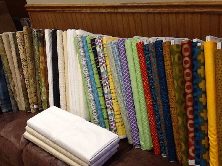 Quilts And More in Stronghurst, Illinois on QuiltingHub